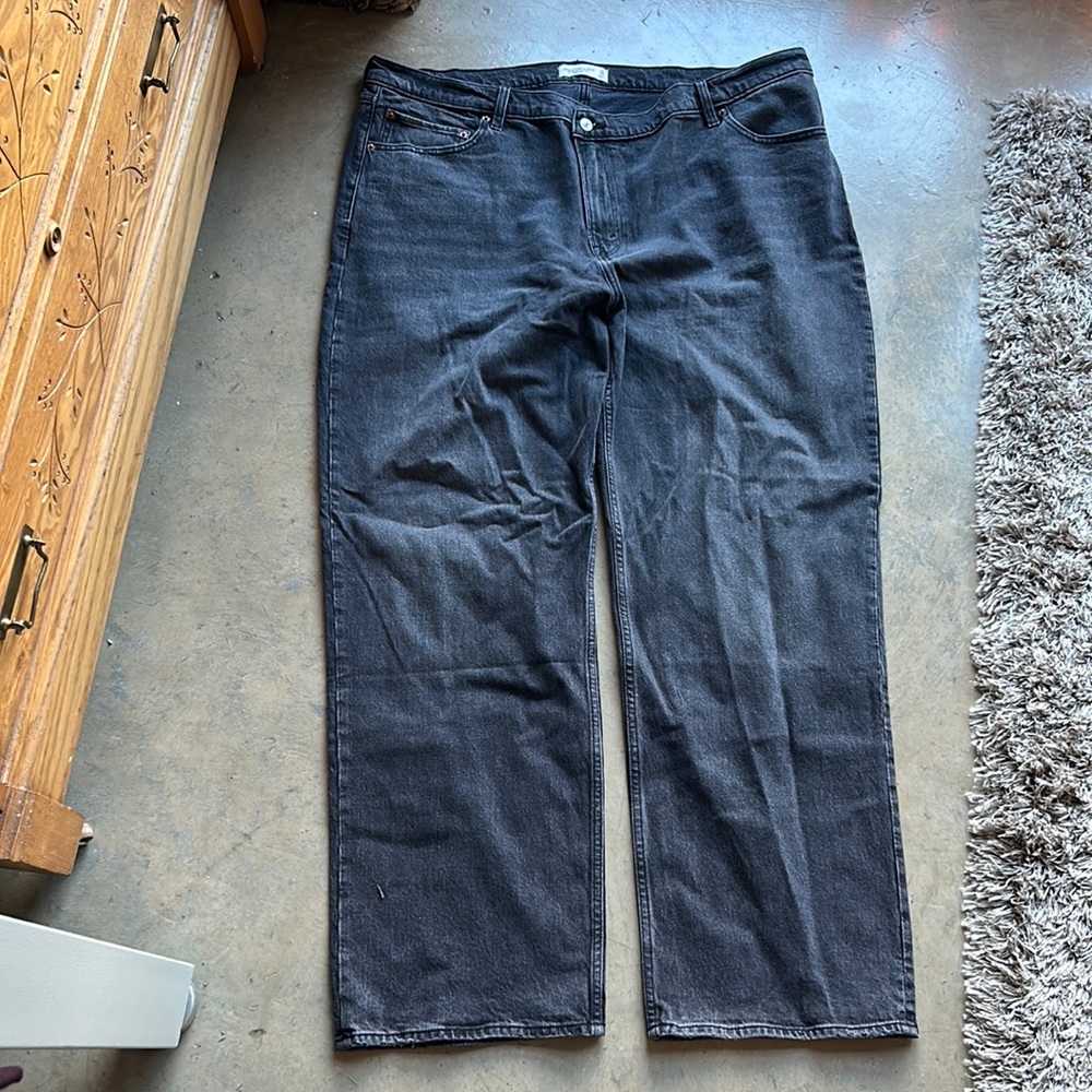 NWOT Abercrombie & Fitch High Rise 90s Relaxed Jean